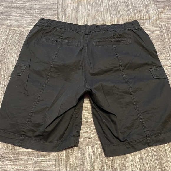 Sonoma black cargo shorts - Picture 2 of 3